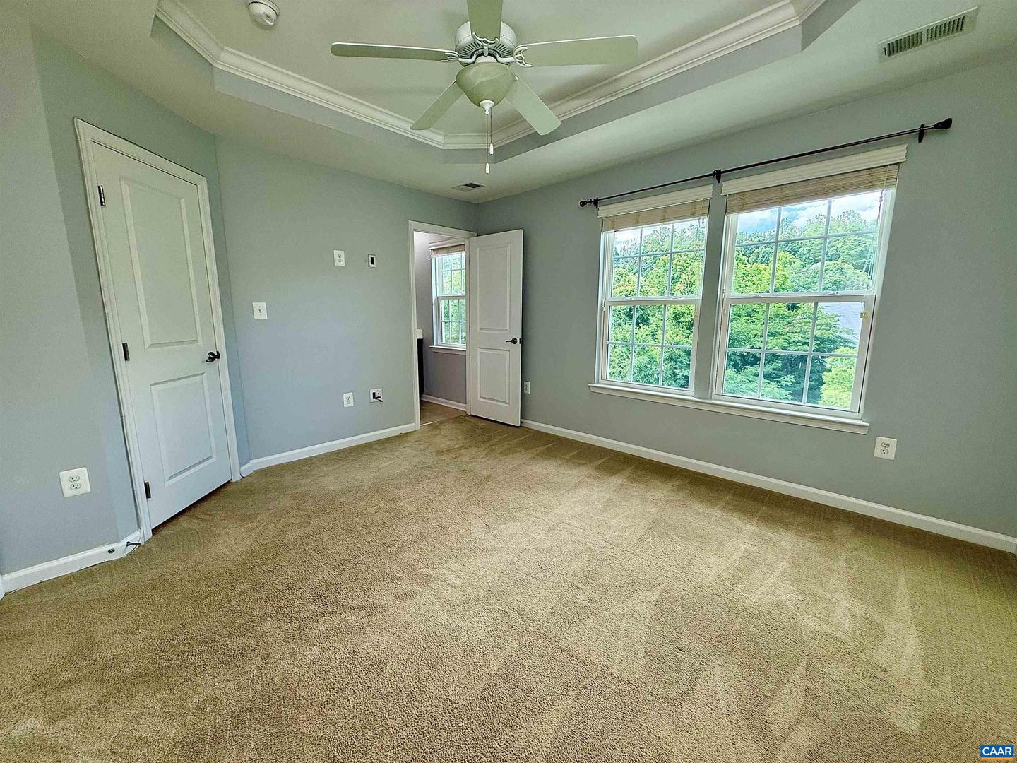 2176 WHISPERING HOLLOW LN, CHARLOTTESVILLE, Virginia 22911, 3 Bedrooms Bedrooms, ,2 BathroomsBathrooms,Residential,For sale,2176 WHISPERING HOLLOW LN,673948 MLS # 673948