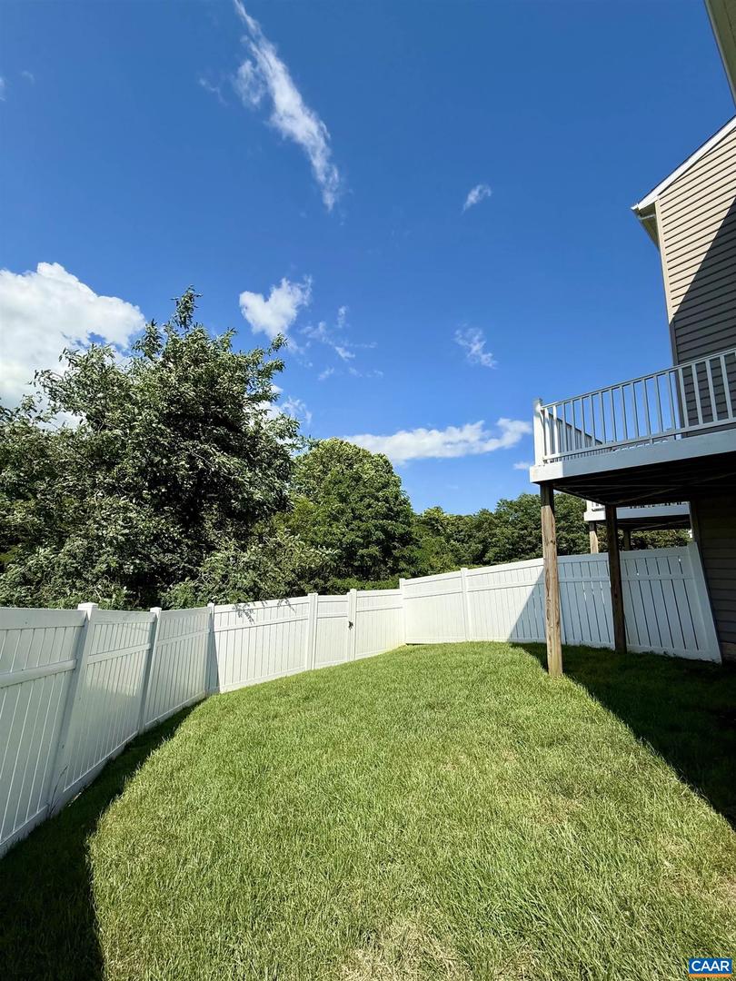 2176 WHISPERING HOLLOW LN, CHARLOTTESVILLE, Virginia 22911, 3 Bedrooms Bedrooms, ,2 BathroomsBathrooms,Residential,For sale,2176 WHISPERING HOLLOW LN,673948 MLS # 673948