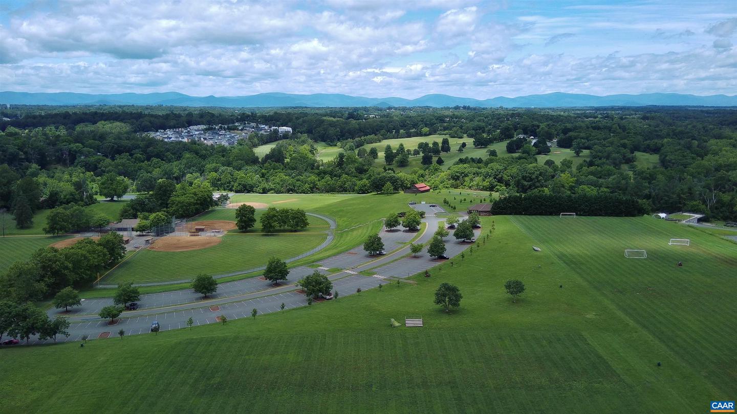 2176 WHISPERING HOLLOW LN, CHARLOTTESVILLE, Virginia 22911, 3 Bedrooms Bedrooms, ,2 BathroomsBathrooms,Residential,For sale,2176 WHISPERING HOLLOW LN,673948 MLS # 673948