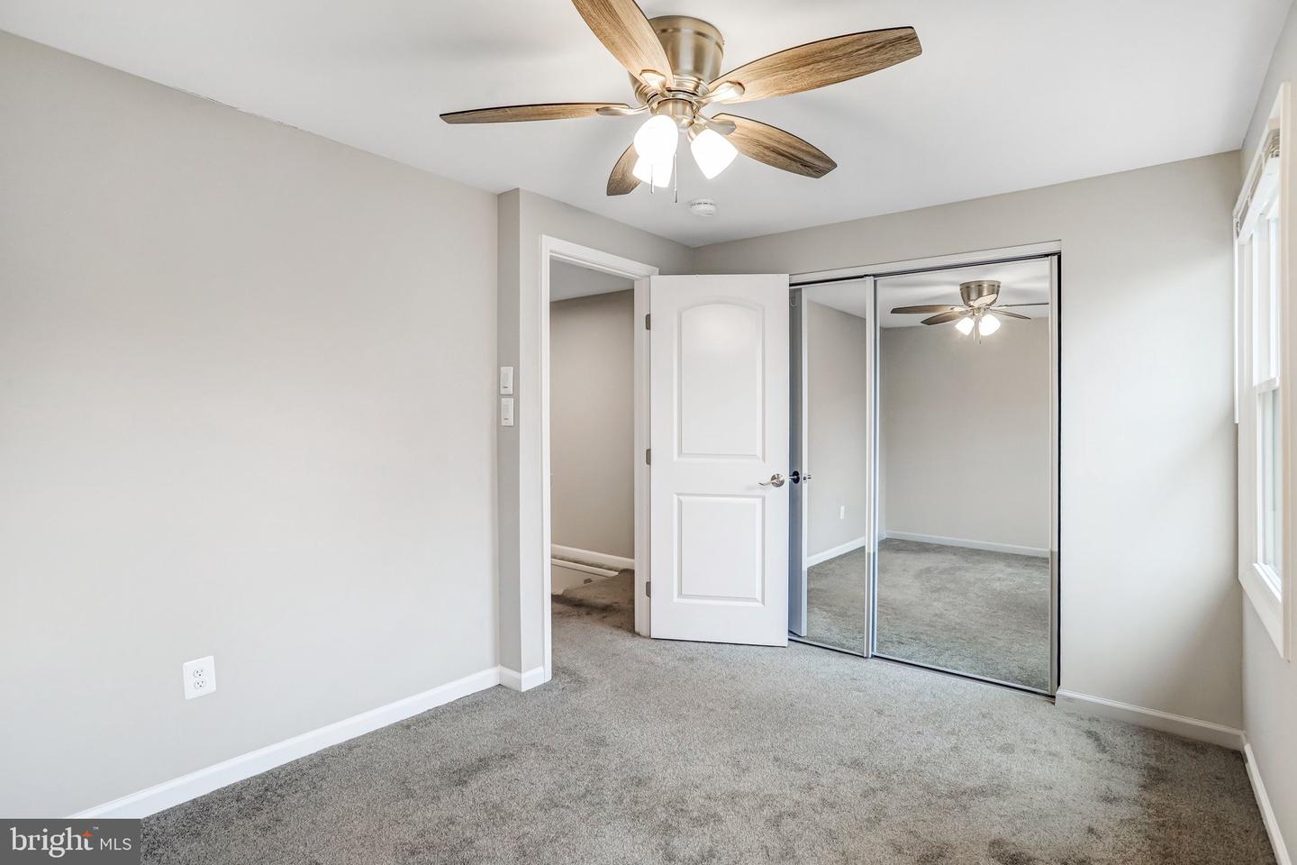 106 CHARING CT, STERLING, Virginia 20164, 3 Bedrooms Bedrooms, ,2 BathroomsBathrooms,Residential,For sale,106 CHARING CT,VALO2117376 MLS # VALO2117376