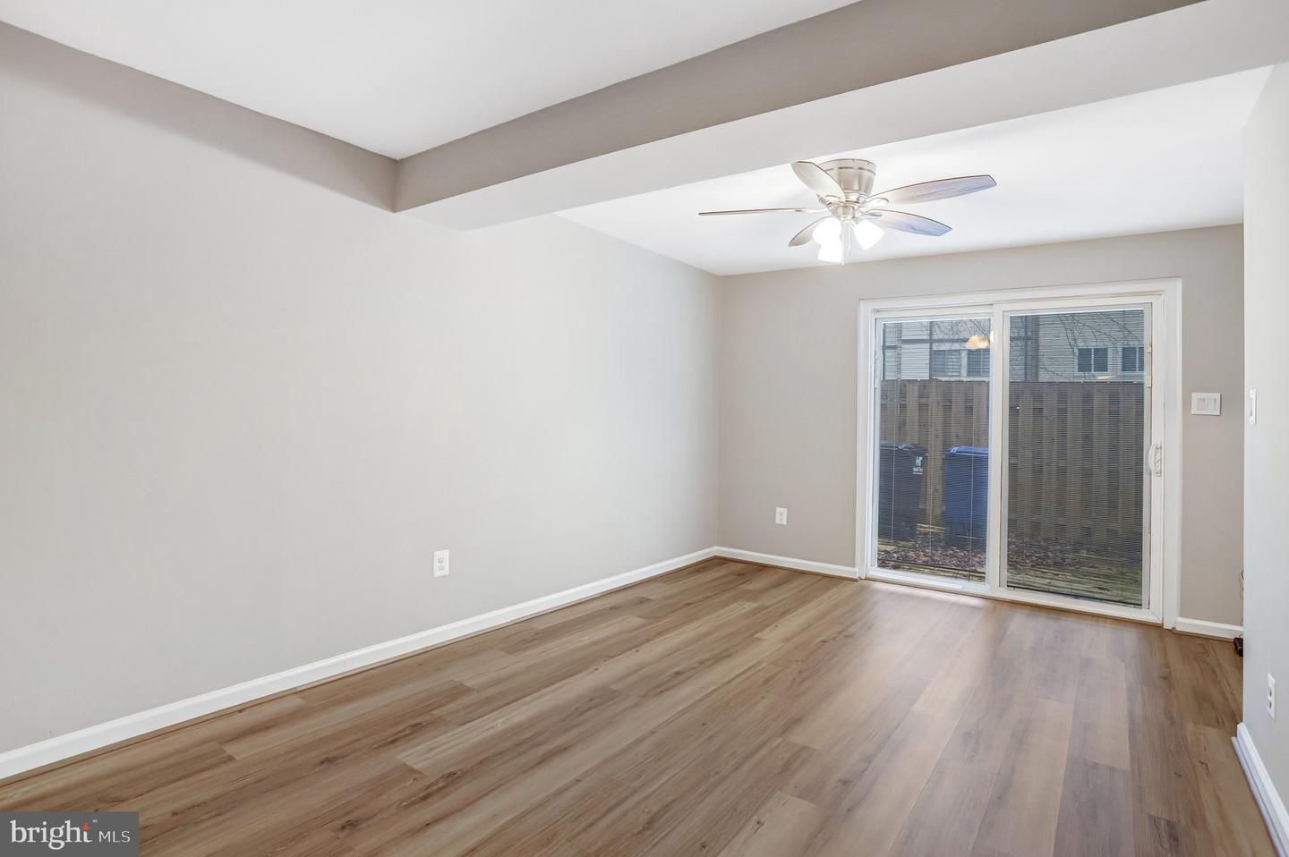 106 CHARING CT, STERLING, Virginia 20164, 3 Bedrooms Bedrooms, ,2 BathroomsBathrooms,Residential,For sale,106 CHARING CT,VALO2117376 MLS # VALO2117376