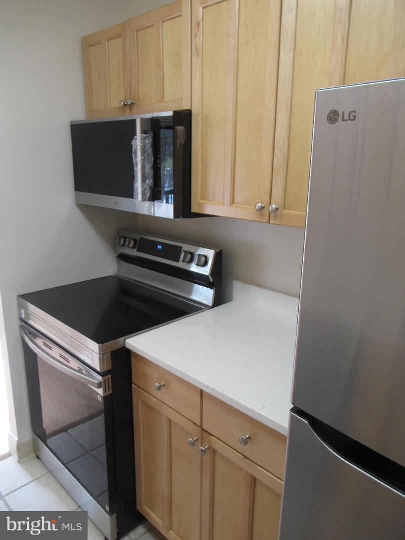 11055 CAMFIELD CT #102, MANASSAS, Virginia 20109, 2 Bedrooms Bedrooms, ,1 BathroomBathrooms,Residential,For sale,11055 CAMFIELD CT #102,VAPW2113746 MLS # VAPW2113746