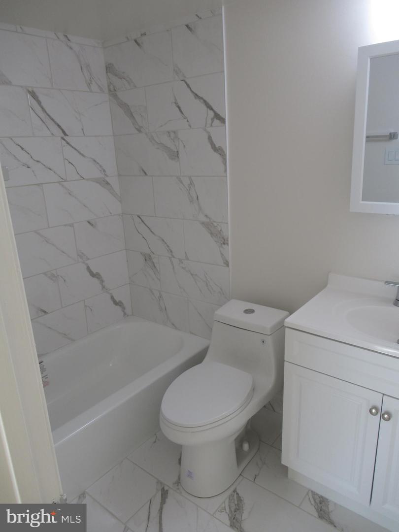 11055 CAMFIELD CT #102, MANASSAS, Virginia 20109, 2 Bedrooms Bedrooms, ,1 BathroomBathrooms,Residential,For sale,11055 CAMFIELD CT #102,VAPW2113746 MLS # VAPW2113746