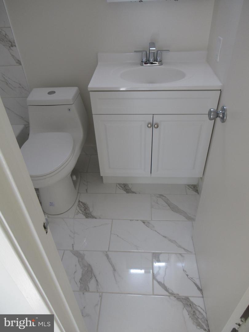 11055 CAMFIELD CT #102, MANASSAS, Virginia 20109, 2 Bedrooms Bedrooms, ,1 BathroomBathrooms,Residential,For sale,11055 CAMFIELD CT #102,VAPW2113746 MLS # VAPW2113746