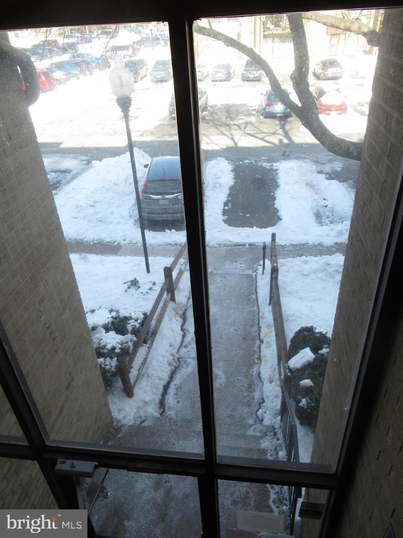 11055 CAMFIELD CT #102, MANASSAS, Virginia 20109, 2 Bedrooms Bedrooms, ,1 BathroomBathrooms,Residential,For sale,11055 CAMFIELD CT #102,VAPW2113746 MLS # VAPW2113746