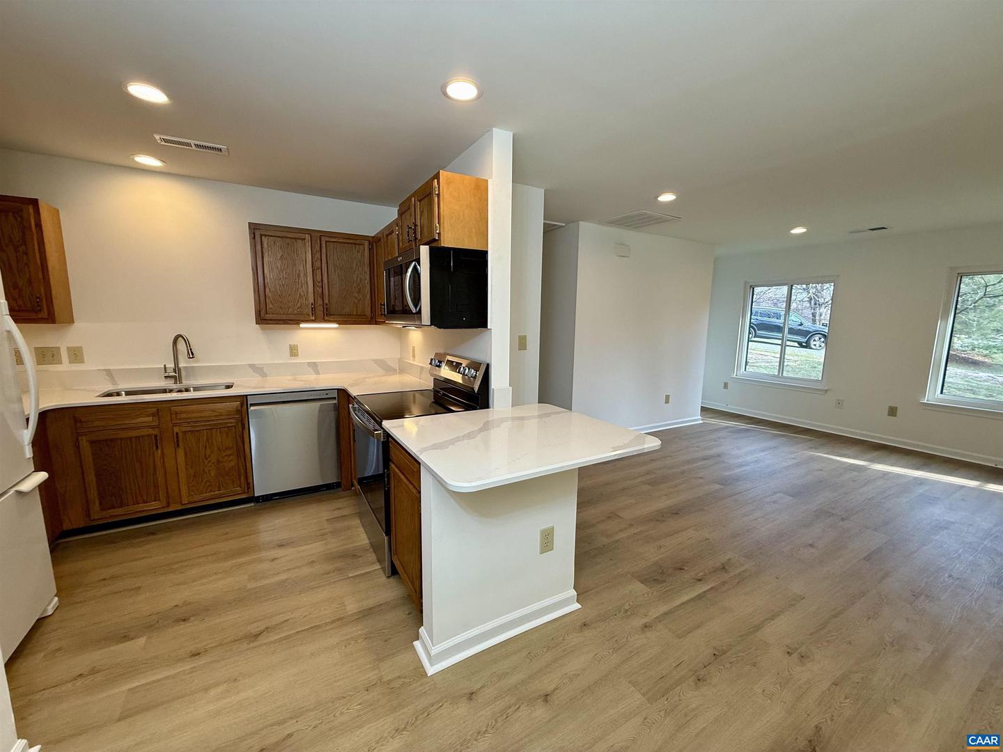 1026 HIGHLANDS DR, CHARLOTTESVILLE, Virginia 22901, 3 Bedrooms Bedrooms, ,2 BathroomsBathrooms,Residential,For sale,1026 HIGHLANDS DR,673971 MLS # 673971