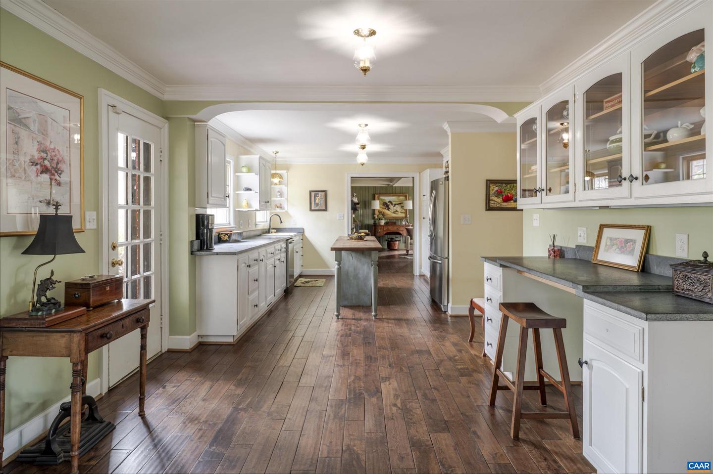 21 DEER PATH, CHARLOTTESVILLE, Virginia 22903, 5 Bedrooms Bedrooms, ,3 BathroomsBathrooms,Residential,For sale,21 DEER PATH,673977 MLS # 673977