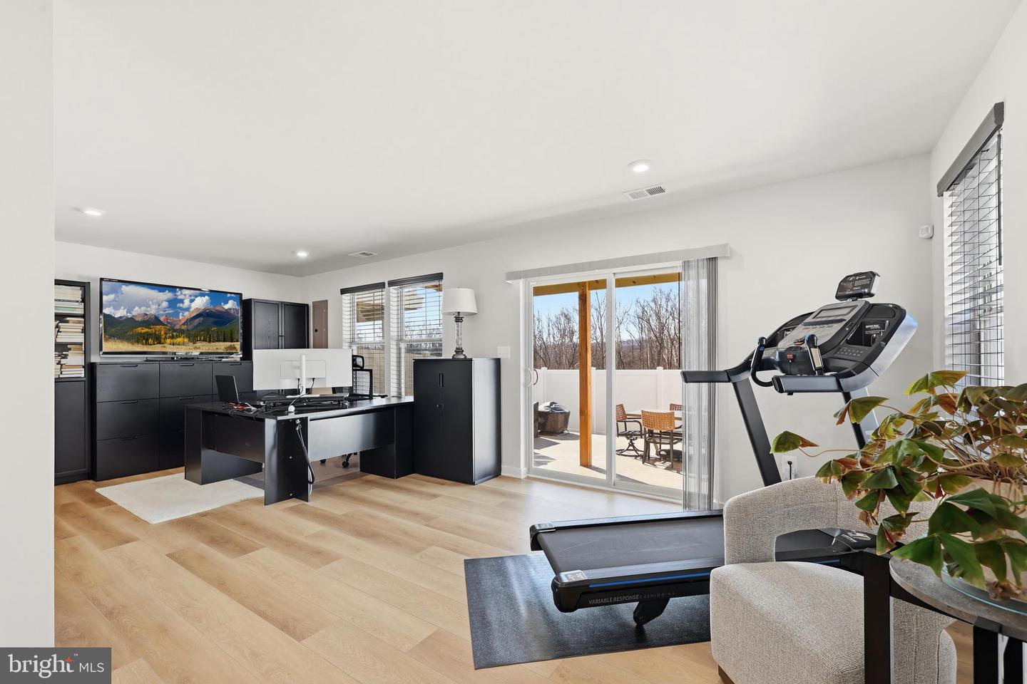 1027 VENIFENA TER SE, LEESBURG, Virginia 20175, 3 Bedrooms Bedrooms, ,4 BathroomsBathrooms,Residential,For sale,1027 VENIFENA TER SE,VALO2117420 MLS # VALO2117420