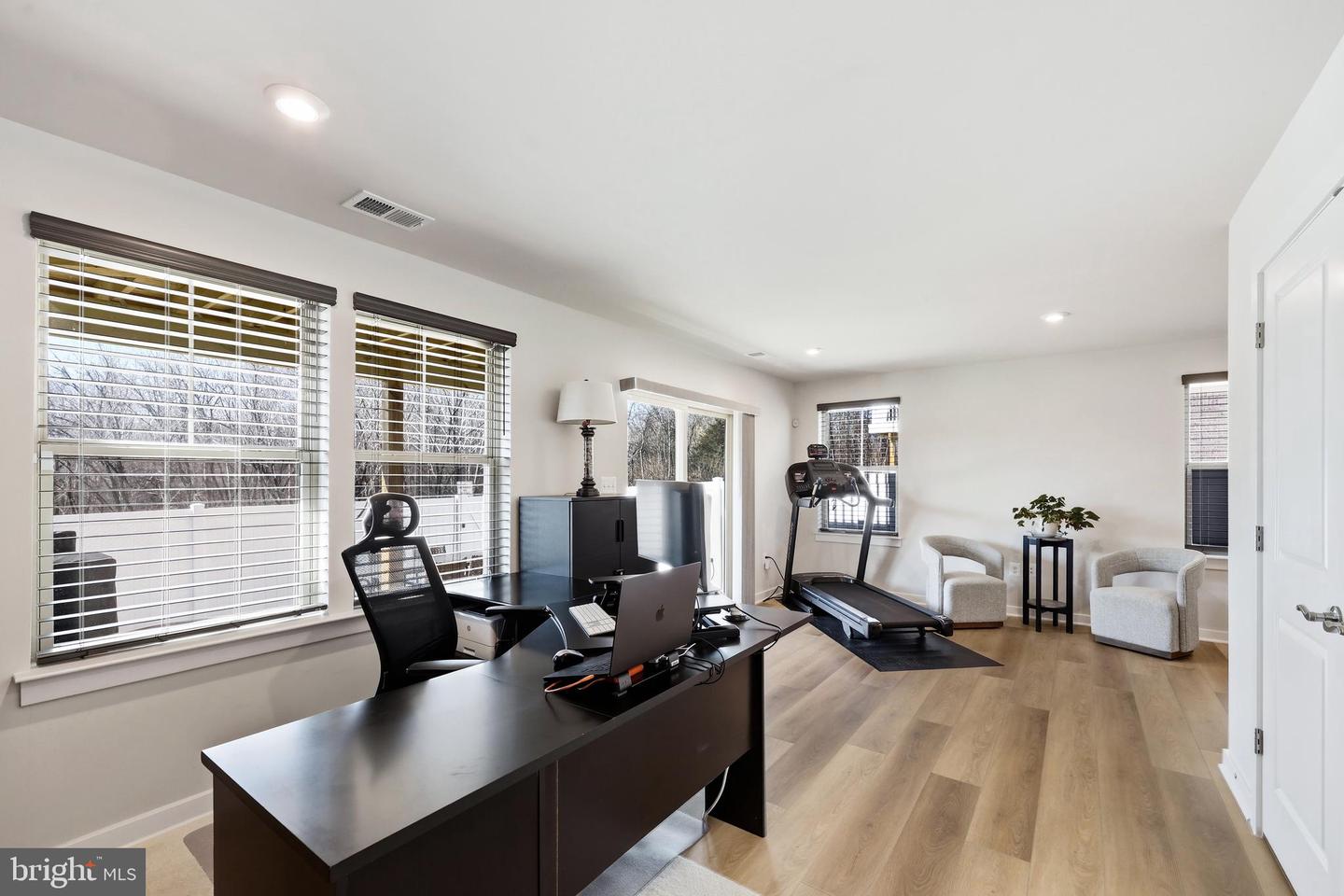 1027 VENIFENA TER SE, LEESBURG, Virginia 20175, 3 Bedrooms Bedrooms, ,4 BathroomsBathrooms,Residential,For sale,1027 VENIFENA TER SE,VALO2117420 MLS # VALO2117420