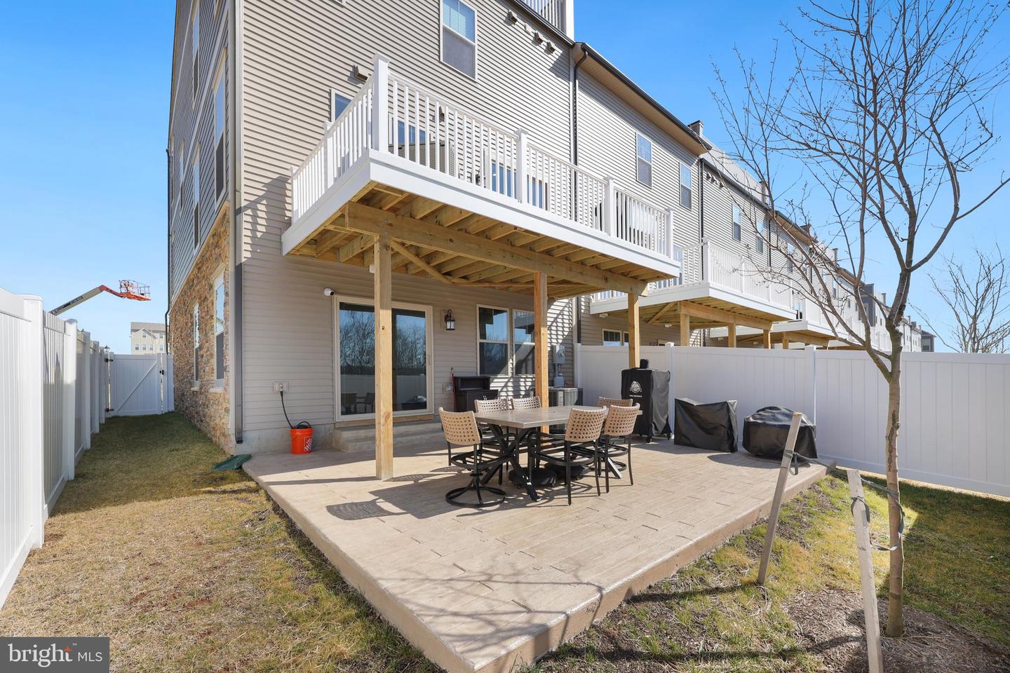 1027 VENIFENA TER SE, LEESBURG, Virginia 20175, 3 Bedrooms Bedrooms, ,4 BathroomsBathrooms,Residential,For sale,1027 VENIFENA TER SE,VALO2117420 MLS # VALO2117420