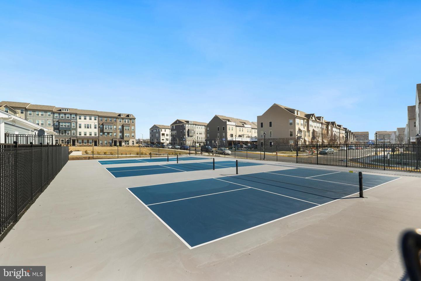 1027 VENIFENA TER SE, LEESBURG, Virginia 20175, 3 Bedrooms Bedrooms, ,4 BathroomsBathrooms,Residential,For sale,1027 VENIFENA TER SE,VALO2117420 MLS # VALO2117420