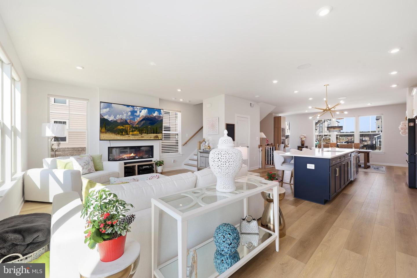 1027 VENIFENA TER SE, LEESBURG, Virginia 20175, 3 Bedrooms Bedrooms, ,4 BathroomsBathrooms,Residential,For sale,1027 VENIFENA TER SE,VALO2117420 MLS # VALO2117420