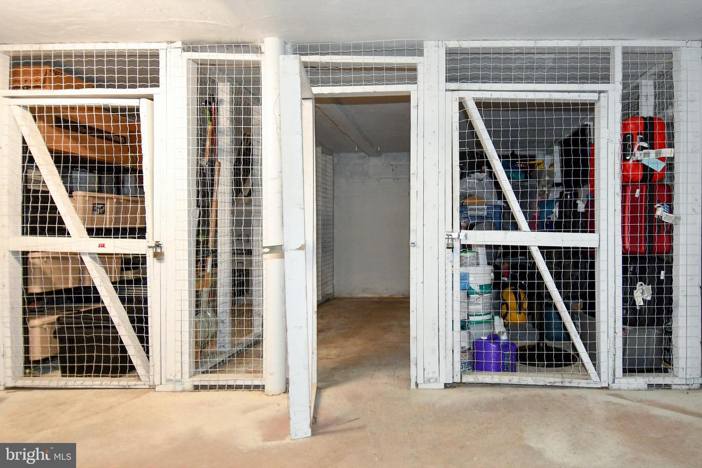 6608 BOULEVARD VW #A2, ALEXANDRIA, Virginia 22307, 2 Bedrooms Bedrooms, ,1 BathroomBathrooms,Residential,For sale,6608 BOULEVARD VW #A2,VAFX2293826 MLS # VAFX2293826