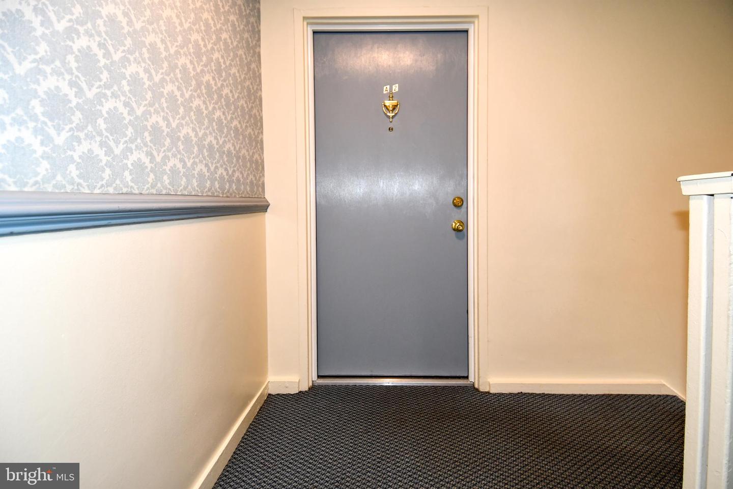 6608 BOULEVARD VW #A2, ALEXANDRIA, Virginia 22307, 2 Bedrooms Bedrooms, ,1 BathroomBathrooms,Residential,For sale,6608 BOULEVARD VW #A2,VAFX2293826 MLS # VAFX2293826