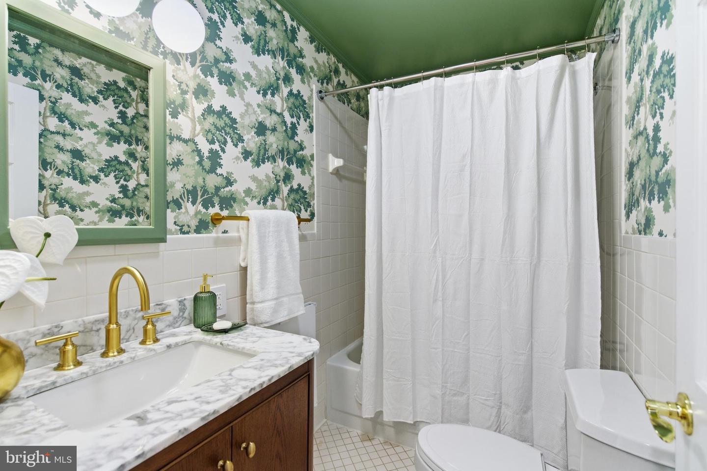 416 WHITTIER ST NW, WASHINGTON, District Of Columbia 20012, 4 Bedrooms Bedrooms, 19 Rooms Rooms,3 BathroomsBathrooms,Residential,For sale,416 WHITTIER ST NW,DCDC2248694 MLS # DCDC2248694