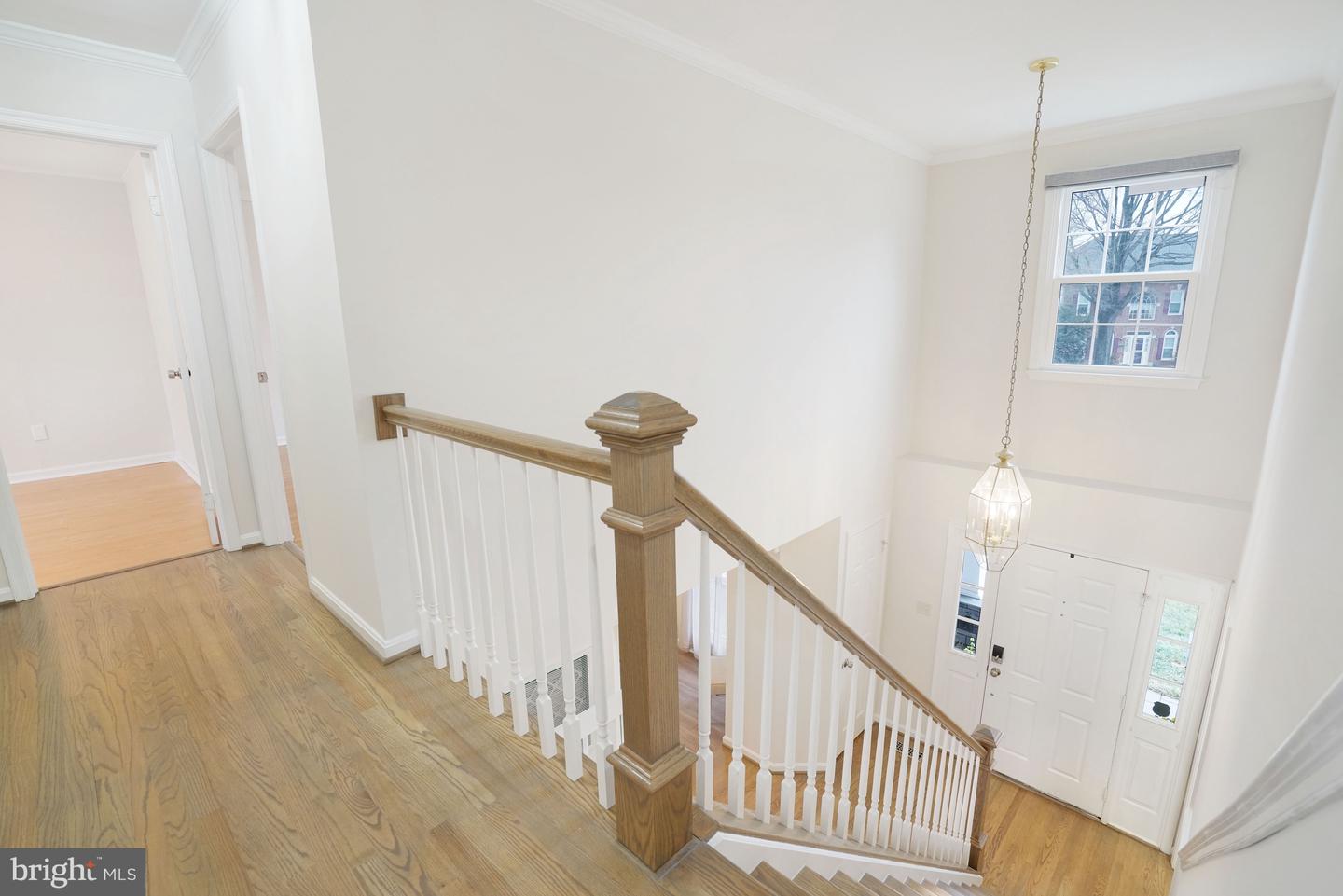 8813 TELEGRAPH CROSSING CT, LORTON, Virginia 22079, 5 Bedrooms Bedrooms, ,3 BathroomsBathrooms,Residential,For sale,8813 TELEGRAPH CROSSING CT,VAFX2293848 MLS # VAFX2293848