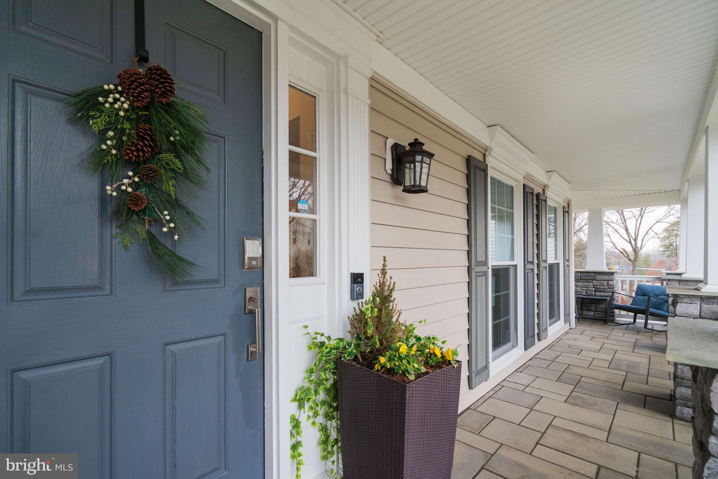 8813 TELEGRAPH CROSSING CT, LORTON, Virginia 22079, 5 Bedrooms Bedrooms, ,3 BathroomsBathrooms,Residential,For sale,8813 TELEGRAPH CROSSING CT,VAFX2293848 MLS # VAFX2293848