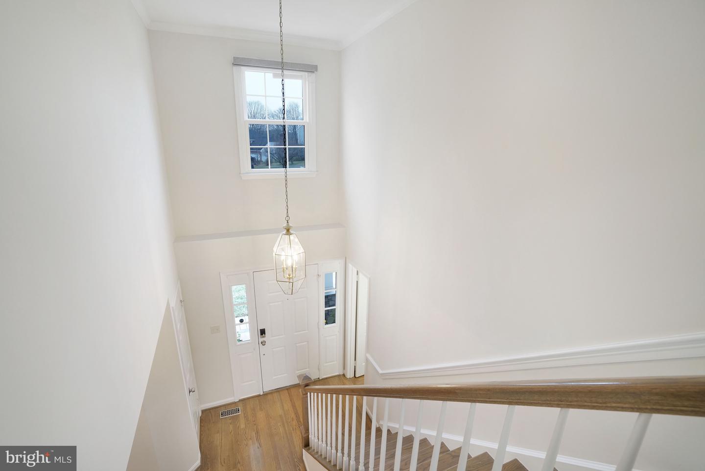 8813 TELEGRAPH CROSSING CT, LORTON, Virginia 22079, 5 Bedrooms Bedrooms, ,3 BathroomsBathrooms,Residential,For sale,8813 TELEGRAPH CROSSING CT,VAFX2293848 MLS # VAFX2293848