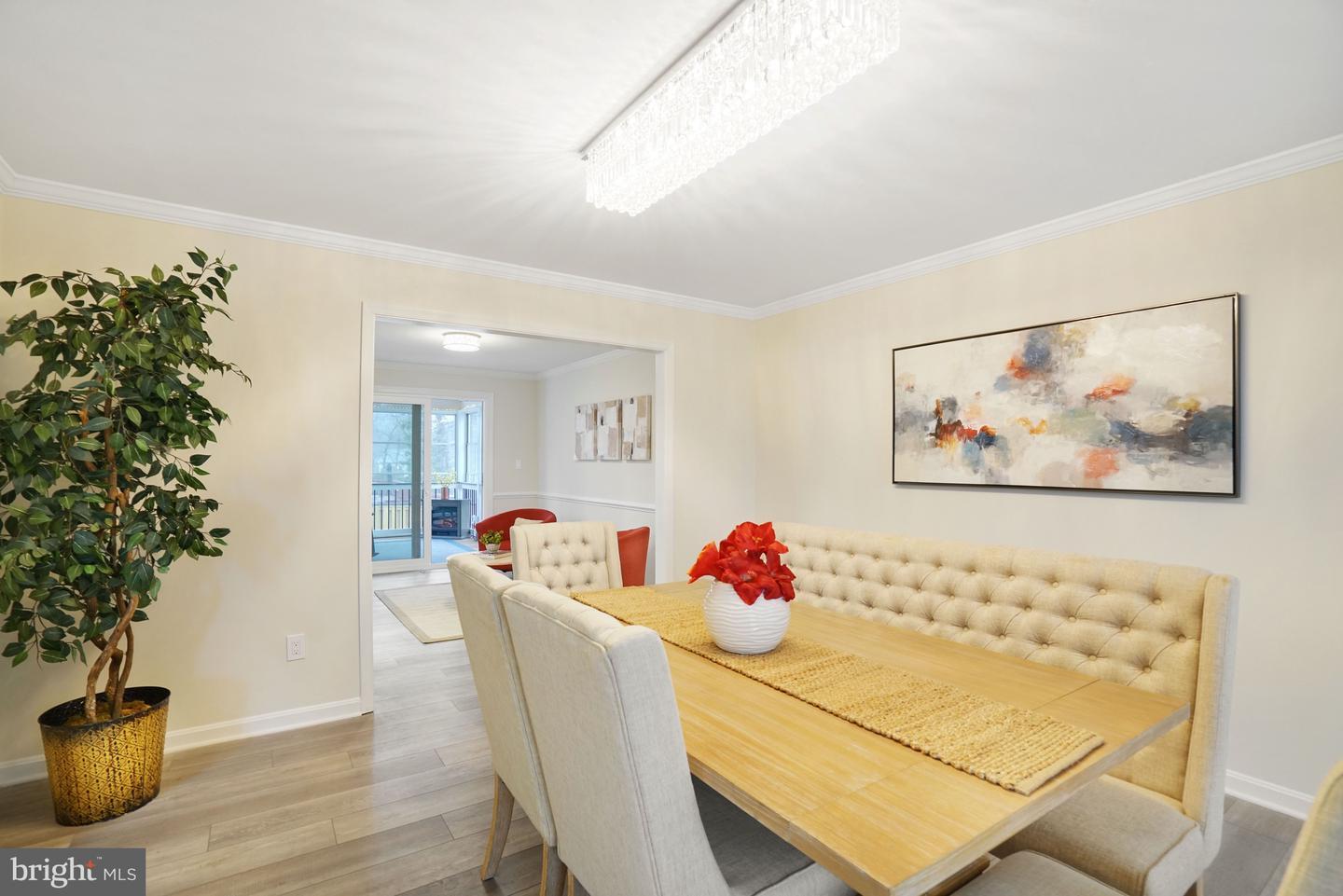 8813 TELEGRAPH CROSSING CT, LORTON, Virginia 22079, 5 Bedrooms Bedrooms, ,3 BathroomsBathrooms,Residential,For sale,8813 TELEGRAPH CROSSING CT,VAFX2293848 MLS # VAFX2293848