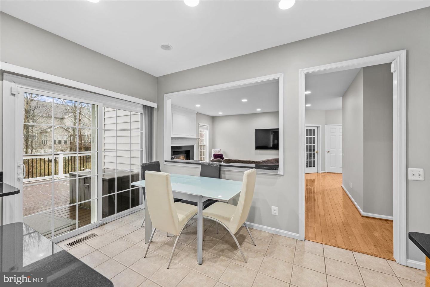 26068 TALAMORE DR, CHANTILLY, Virginia 20152, 4 Bedrooms Bedrooms, ,3 BathroomsBathrooms,Residential,For sale,26068 TALAMORE DR,VALO2117276 MLS # VALO2117276