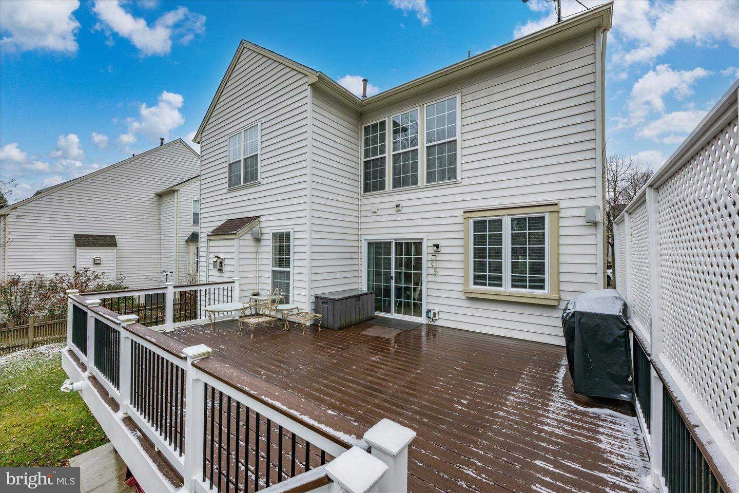 26068 TALAMORE DR, CHANTILLY, Virginia 20152, 4 Bedrooms Bedrooms, ,3 BathroomsBathrooms,Residential,For sale,26068 TALAMORE DR,VALO2117276 MLS # VALO2117276