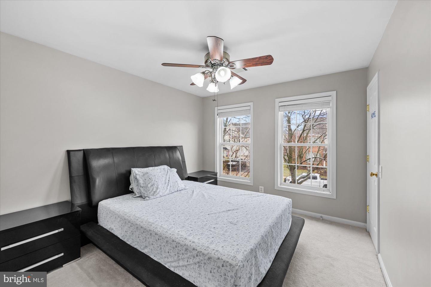 26068 TALAMORE DR, CHANTILLY, Virginia 20152, 4 Bedrooms Bedrooms, ,3 BathroomsBathrooms,Residential,For sale,26068 TALAMORE DR,VALO2117276 MLS # VALO2117276