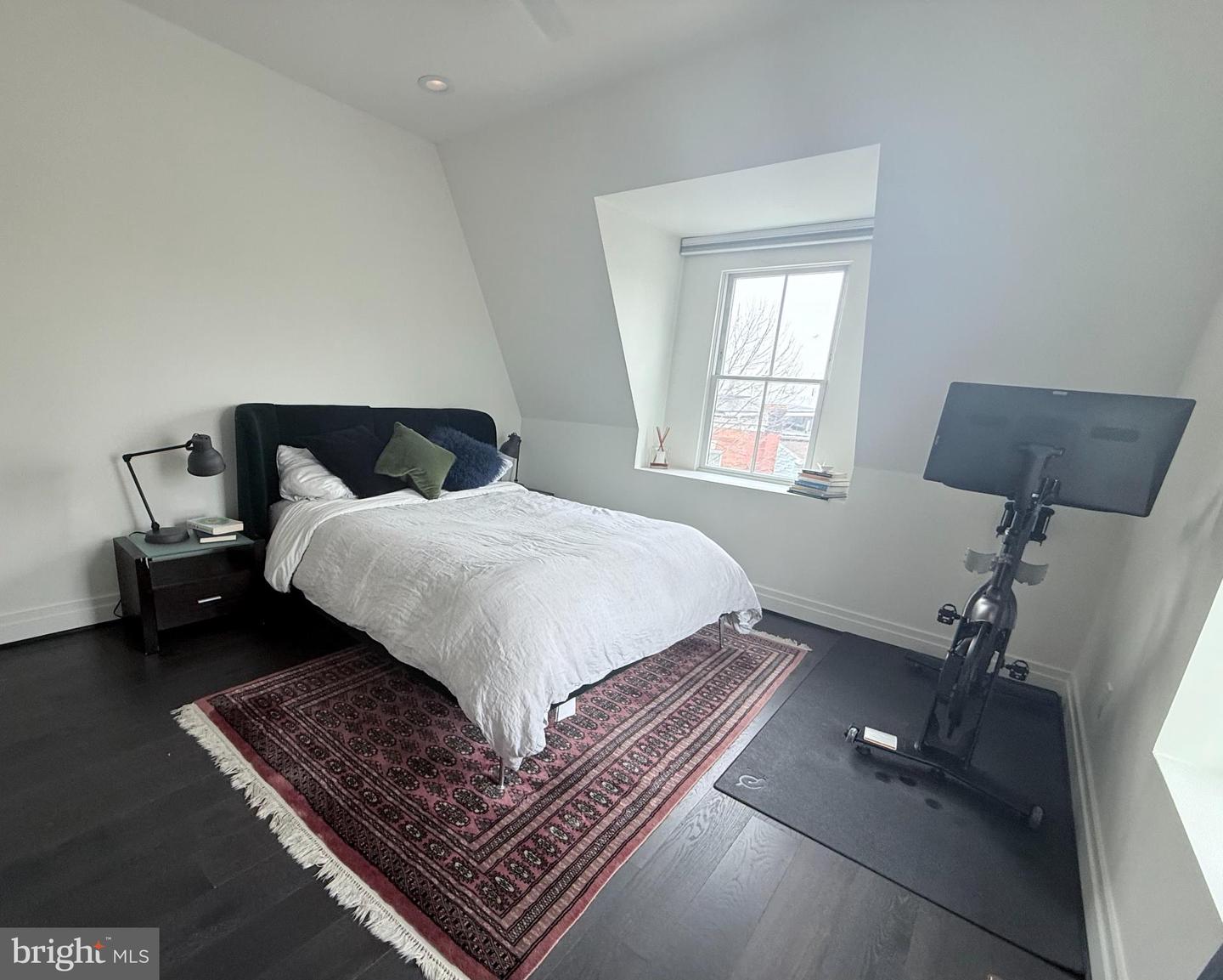 770 PARK RD NW #203, WASHINGTON, District Of Columbia 20010, 2 Bedrooms Bedrooms, 9 Rooms Rooms,2 BathroomsBathrooms,Residential,For sale,770 PARK RD NW #203,DCDC2248754 MLS # DCDC2248754