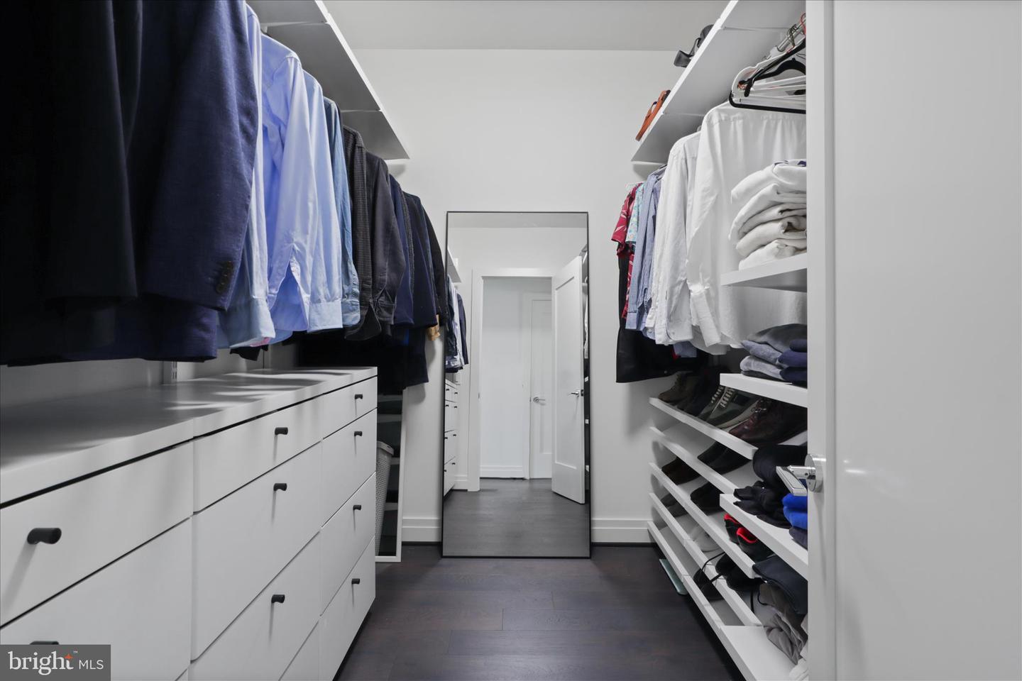 770 PARK RD NW #203, WASHINGTON, District Of Columbia 20010, 2 Bedrooms Bedrooms, 9 Rooms Rooms,2 BathroomsBathrooms,Residential,For sale,770 PARK RD NW #203,DCDC2248754 MLS # DCDC2248754