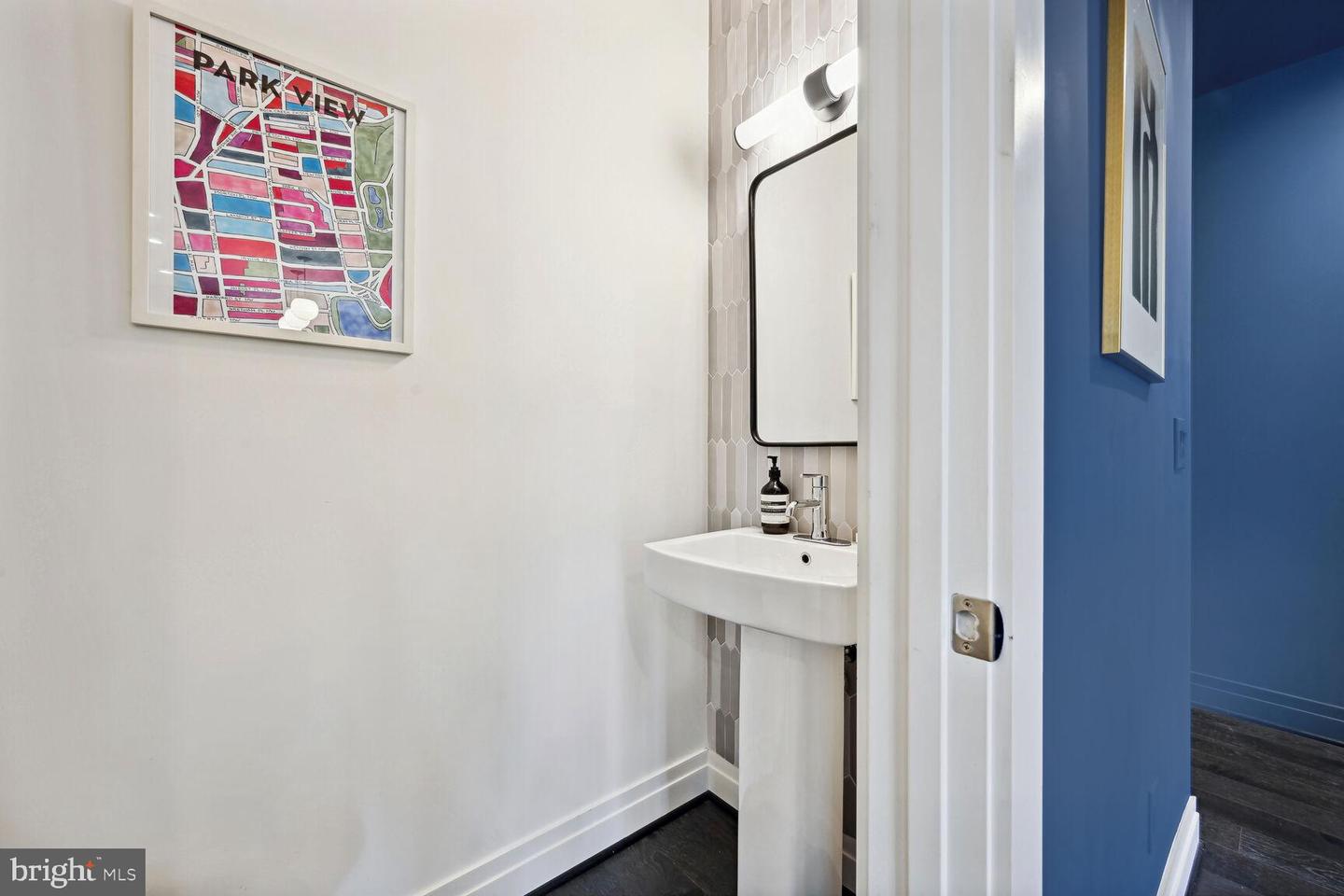 770 PARK RD NW #203, WASHINGTON, District Of Columbia 20010, 2 Bedrooms Bedrooms, 9 Rooms Rooms,2 BathroomsBathrooms,Residential,For sale,770 PARK RD NW #203,DCDC2248754 MLS # DCDC2248754