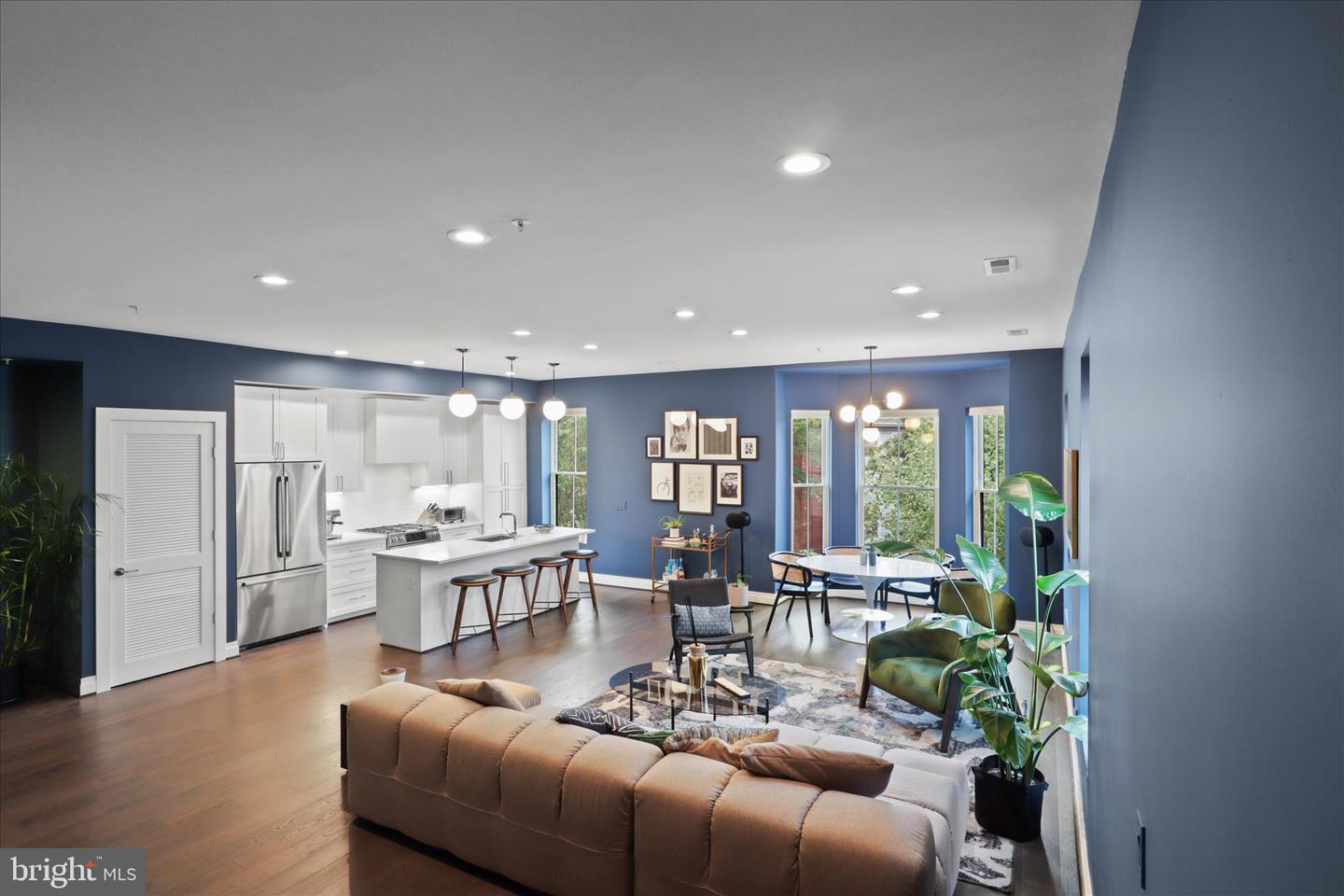 770 PARK RD NW #203, WASHINGTON, District Of Columbia 20010, 2 Bedrooms Bedrooms, 9 Rooms Rooms,2 BathroomsBathrooms,Residential,For sale,770 PARK RD NW #203,DCDC2248754 MLS # DCDC2248754