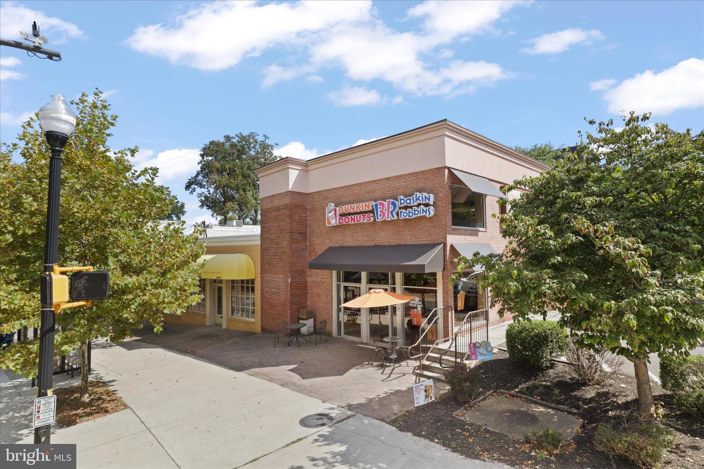 2101 N MONROE ST #111, ARLINGTON, Virginia 22207, 1 Bedroom Bedrooms, 6 Rooms Rooms,1 BathroomBathrooms,Residential,For sale,2101 N MONROE ST #111,VAAR2069604 MLS # VAAR2069604