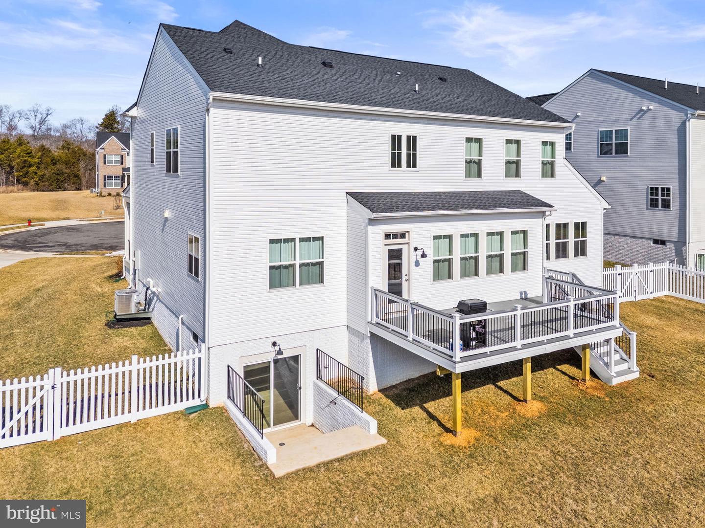 2449 NEWTON DR, JEFFERSONTON, Virginia 22724, 5 Bedrooms Bedrooms, ,3 BathroomsBathrooms,Residential,For sale,2449 NEWTON DR,VACU2012838 MLS # VACU2012838