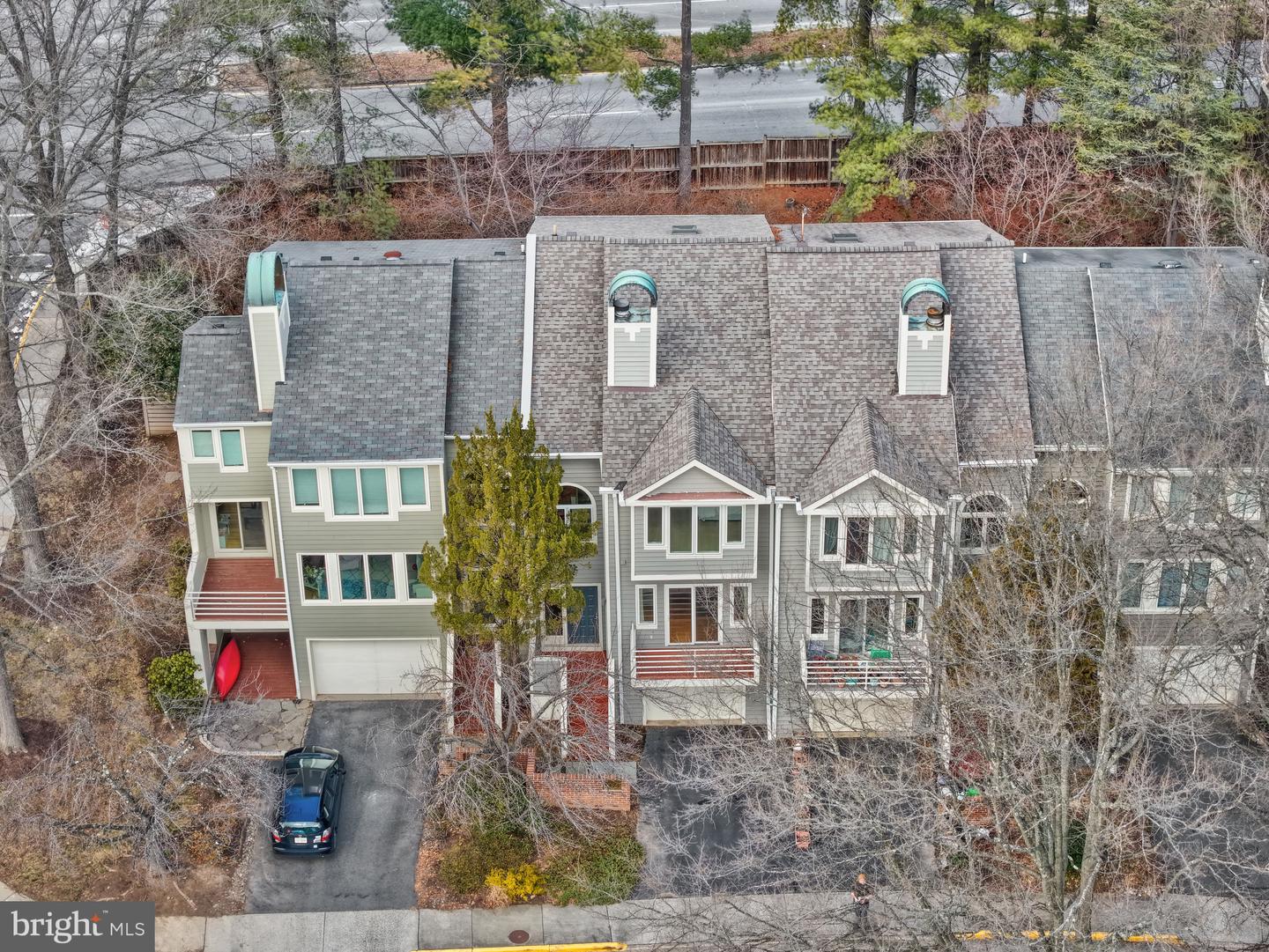 1926 LAKEPORT WAY, RESTON, Virginia 20191, 3 Bedrooms Bedrooms, 12 Rooms Rooms,3 BathroomsBathrooms,Residential,For sale,1926 LAKEPORT WAY,VAFX2293904 MLS # VAFX2293904