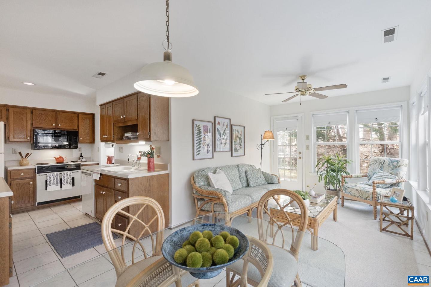 1697 BANYAN CT, CHARLOTTESVILLE, Virginia 22911, 3 Bedrooms Bedrooms, ,2 BathroomsBathrooms,Residential,For sale,1697 BANYAN CT,673914 MLS # 673914