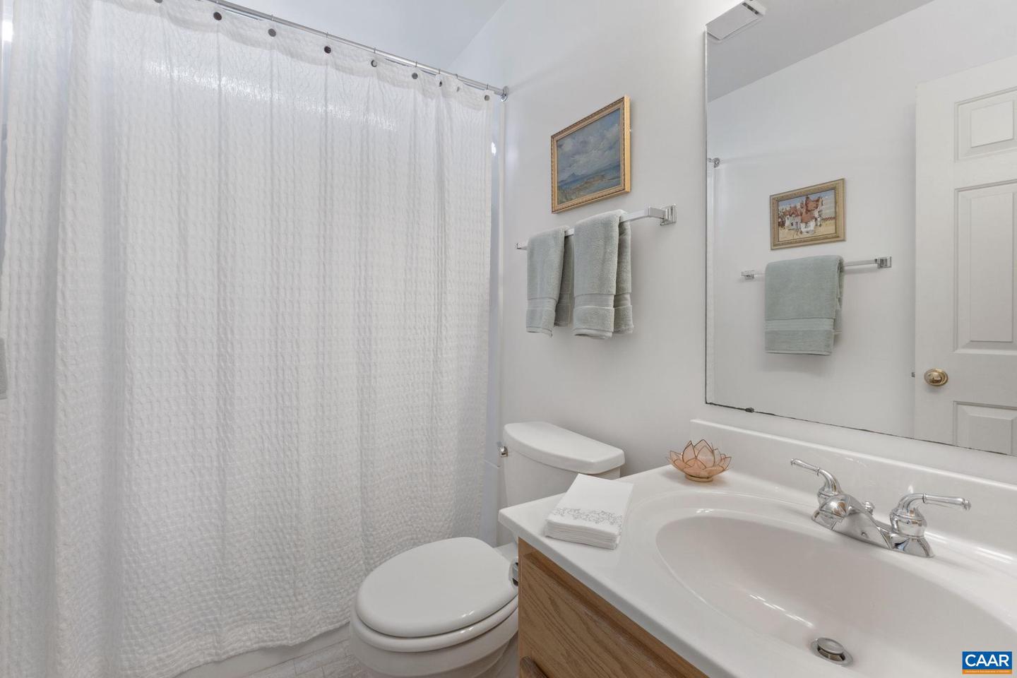 1697 BANYAN CT, CHARLOTTESVILLE, Virginia 22911, 3 Bedrooms Bedrooms, ,2 BathroomsBathrooms,Residential,For sale,1697 BANYAN CT,673914 MLS # 673914