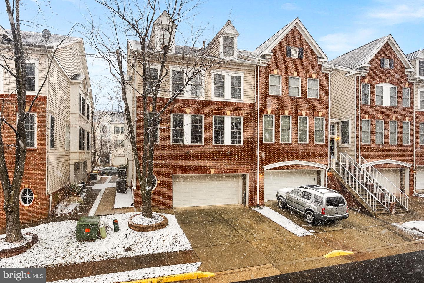 46185 CECIL TER, STERLING, Virginia 20165, 3 Bedrooms Bedrooms, ,2 BathroomsBathrooms,Residential,For sale,46185 CECIL TER,VALO2117318 MLS # VALO2117318