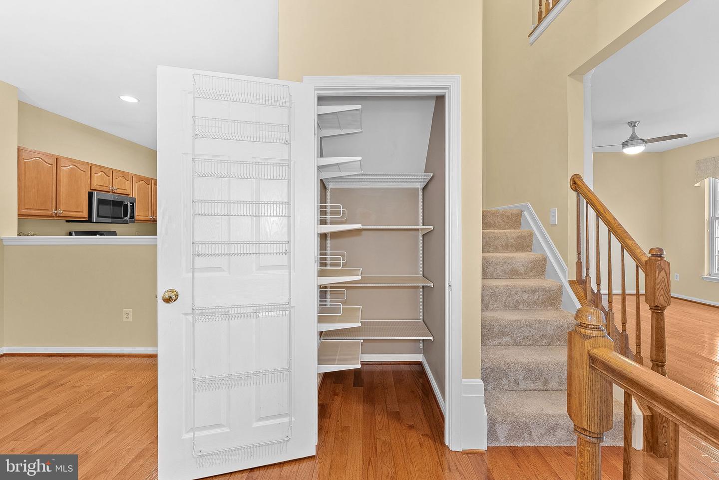 46185 CECIL TER, STERLING, Virginia 20165, 3 Bedrooms Bedrooms, ,2 BathroomsBathrooms,Residential,For sale,46185 CECIL TER,VALO2117318 MLS # VALO2117318