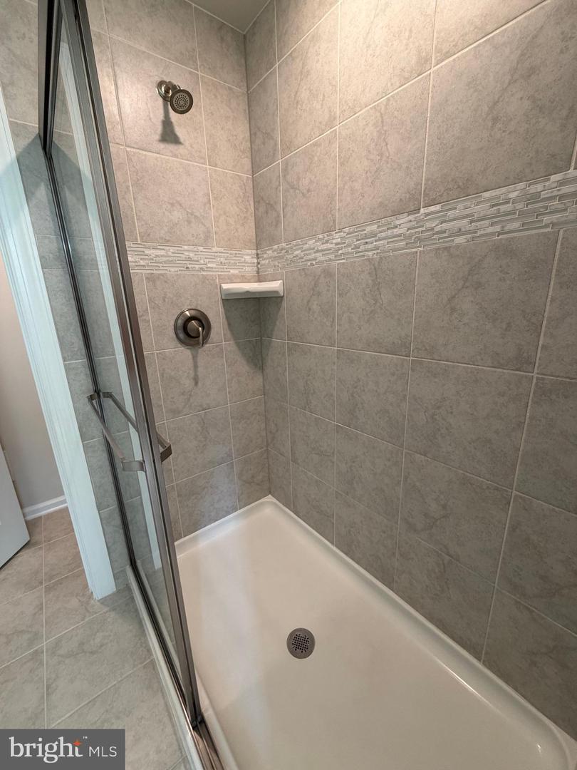 2376 STELLA PL #19, ALEXANDRIA, Virginia 22303, 3 Bedrooms Bedrooms, ,2 BathroomsBathrooms,Residential,For sale,2376 STELLA PL #19,VAFX2294002 MLS # VAFX2294002