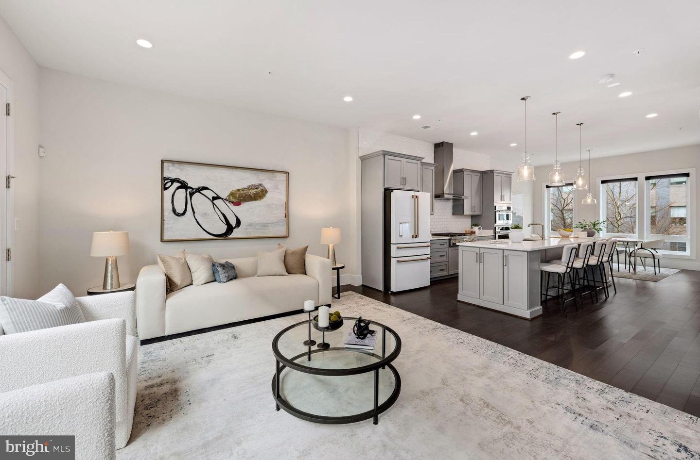 2822 TELEK PL, ALEXANDRIA, Virginia 22314, 4 Bedrooms Bedrooms, 12 Rooms Rooms,3 BathroomsBathrooms,Residential,For sale,2822 TELEK PL,VAAX2054772 MLS # VAAX2054772