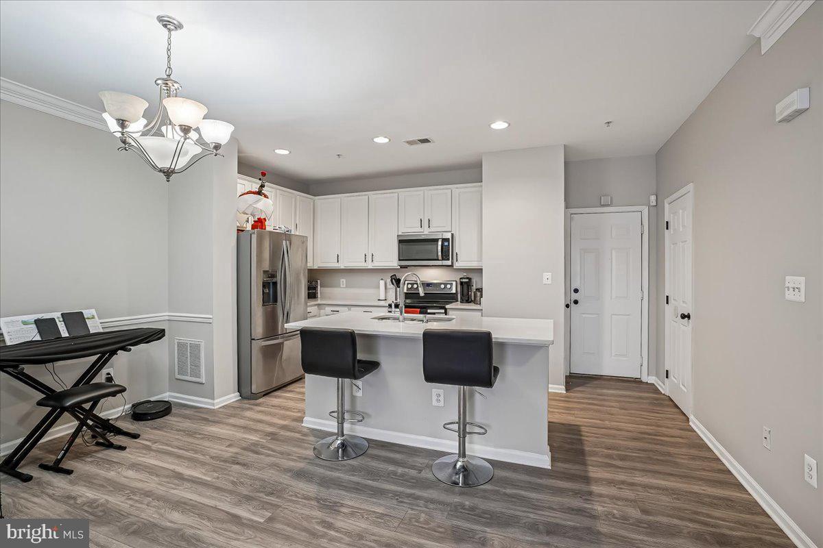 5043 ANCHORSTONE DR #5043, WOODBRIDGE, Virginia 22192, 2 Bedrooms Bedrooms, ,2 BathroomsBathrooms,Residential,For sale,5043 ANCHORSTONE DR #5043,VAPW2113720 MLS # VAPW2113720