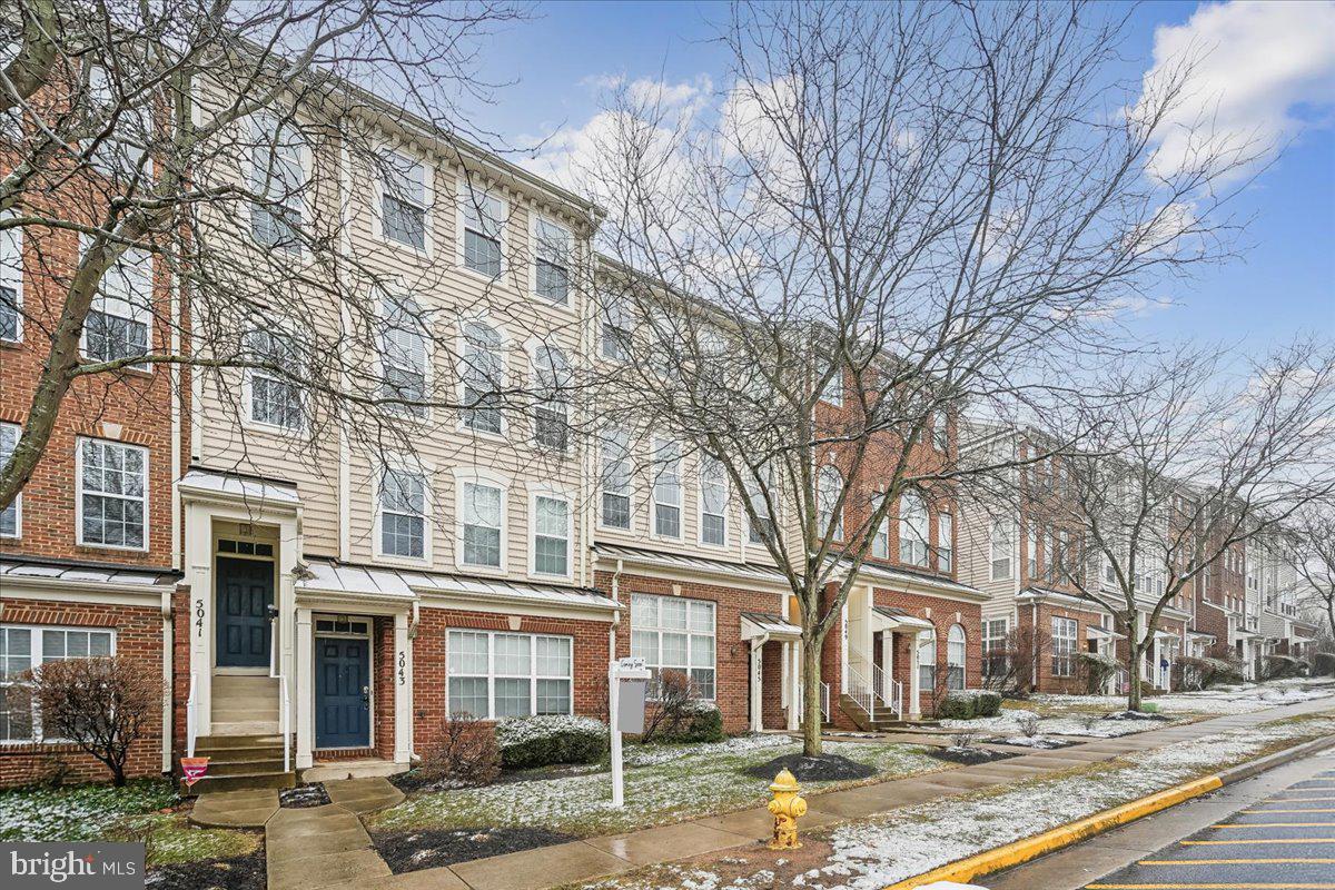 5043 ANCHORSTONE DR #5043, WOODBRIDGE, Virginia 22192, 2 Bedrooms Bedrooms, ,2 BathroomsBathrooms,Residential,For sale,5043 ANCHORSTONE DR #5043,VAPW2113720 MLS # VAPW2113720