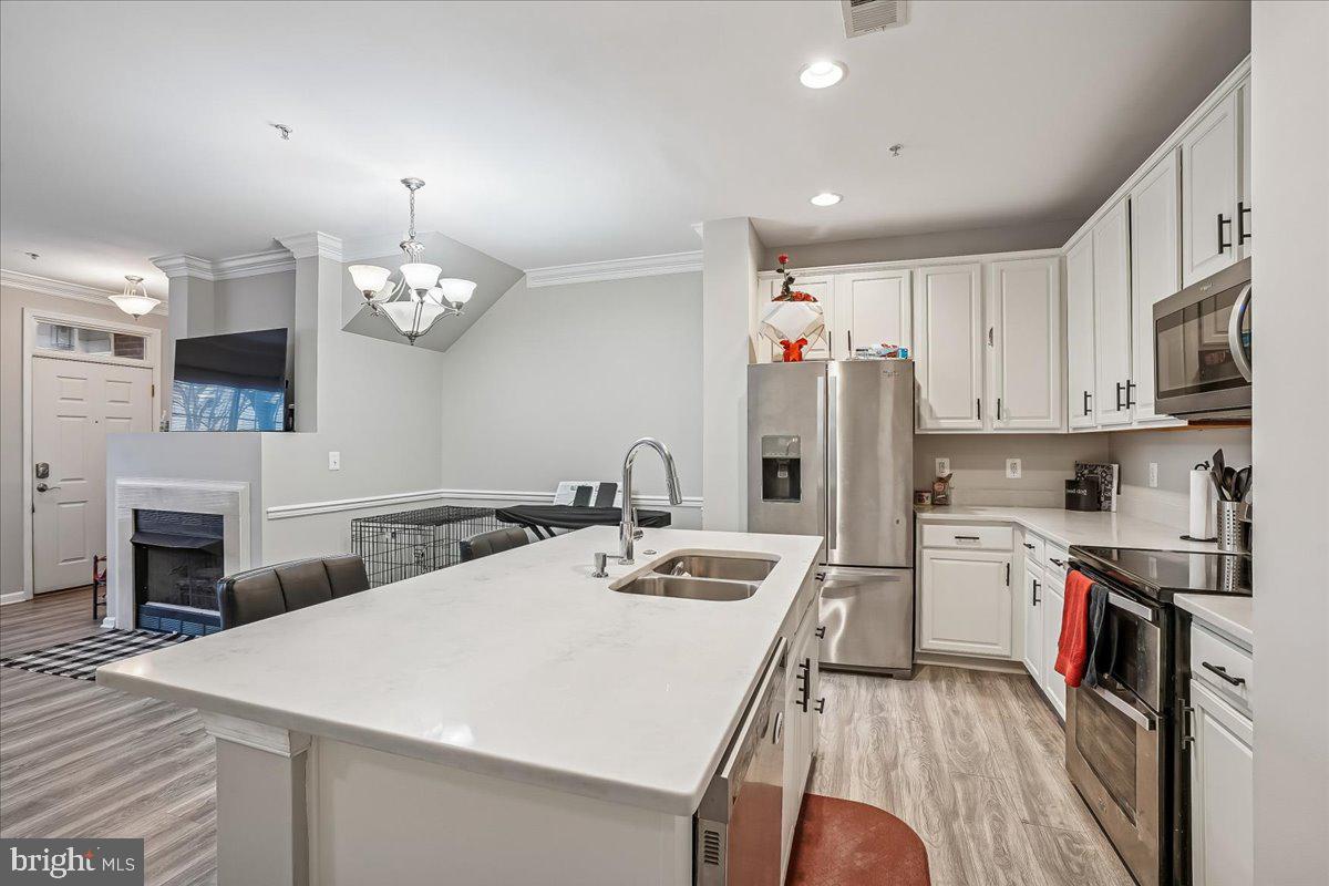 5043 ANCHORSTONE DR #5043, WOODBRIDGE, Virginia 22192, 2 Bedrooms Bedrooms, ,2 BathroomsBathrooms,Residential,For sale,5043 ANCHORSTONE DR #5043,VAPW2113720 MLS # VAPW2113720