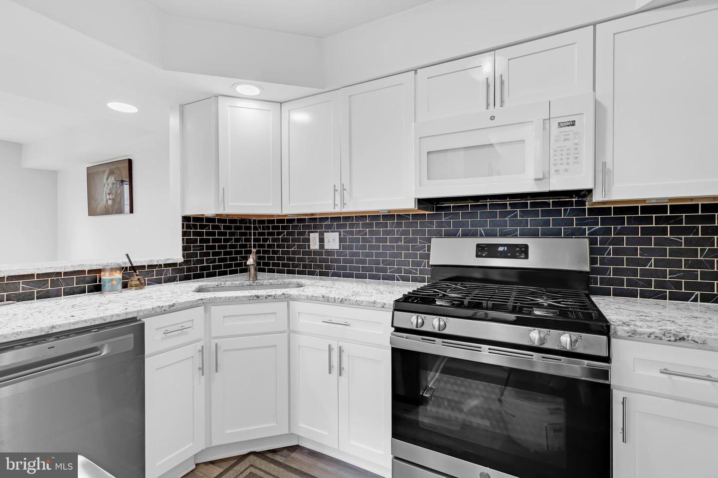 14437 GRINGSBY CT, CENTREVILLE, Virginia 20120, 2 Bedrooms Bedrooms, 5 Rooms Rooms,1 BathroomBathrooms,Residential,For sale,14437 GRINGSBY CT,VAFX2294036 MLS # VAFX2294036 14437 GRINGSBY CT, CENTREVILLE, Virginia 20120, 2 Bedrooms Bedrooms, 5 Rooms Rooms,1 BathroomBathrooms,Residential,For sale,14437 GRINGSBY CT,VAFX2294036 MLS # VAFX2294036