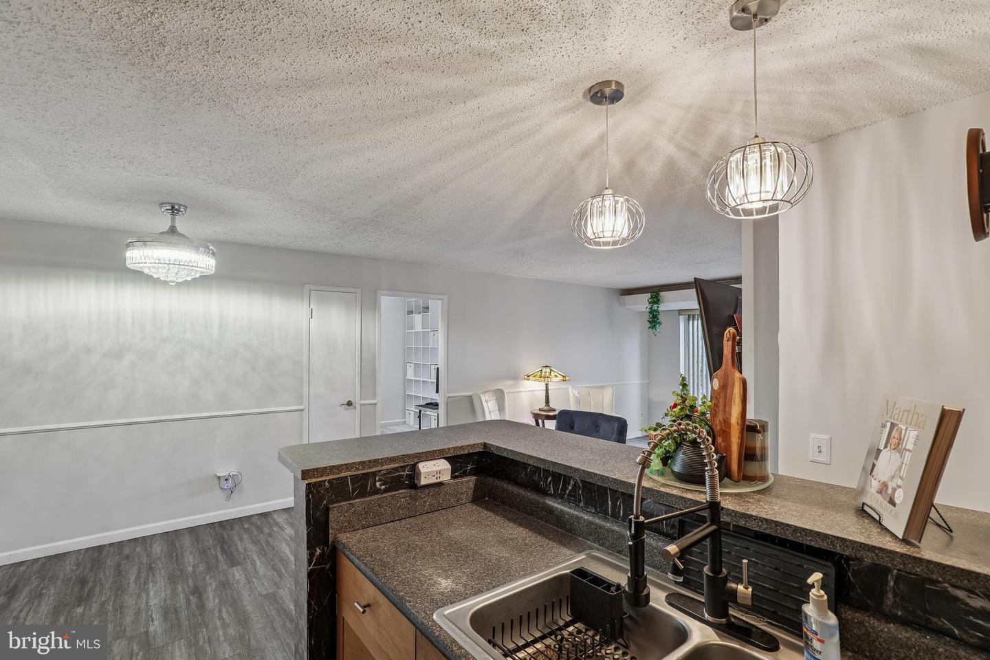 60 S VAN DORN ST #511, ALEXANDRIA, Virginia 22304, 2 Bedrooms Bedrooms, ,2 BathroomsBathrooms,Residential,For sale,60 S VAN DORN ST #511,VAAX2054774 MLS # VAAX2054774