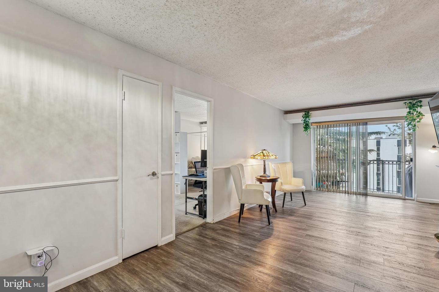 60 S VAN DORN ST #511, ALEXANDRIA, Virginia 22304, 2 Bedrooms Bedrooms, ,2 BathroomsBathrooms,Residential,For sale,60 S VAN DORN ST #511,VAAX2054774 MLS # VAAX2054774