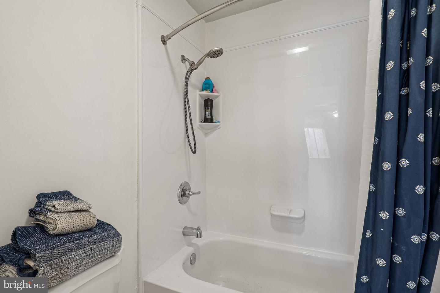 60 S VAN DORN ST #511, ALEXANDRIA, Virginia 22304, 2 Bedrooms Bedrooms, ,2 BathroomsBathrooms,Residential,For sale,60 S VAN DORN ST #511,VAAX2054774 MLS # VAAX2054774