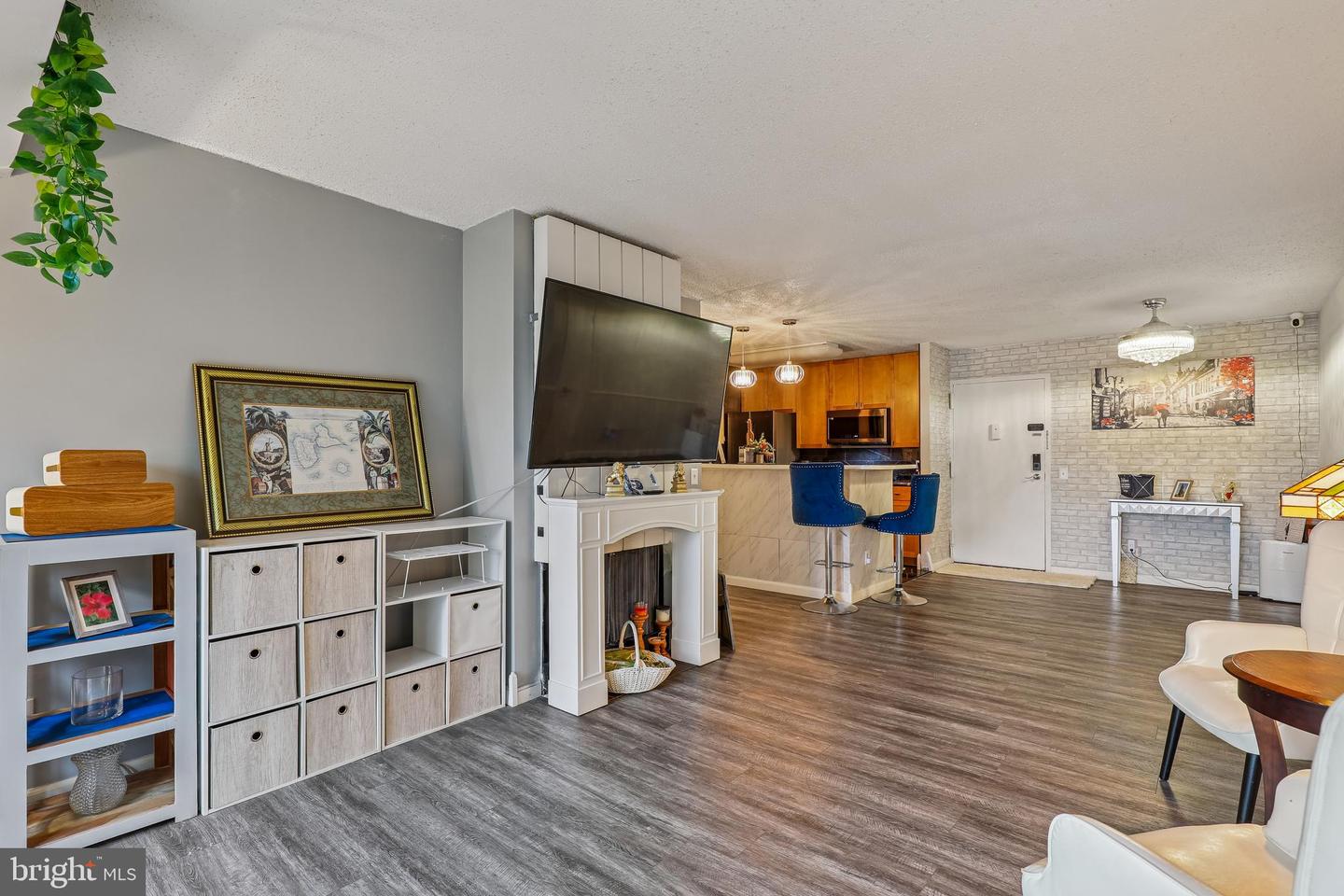 60 S VAN DORN ST #511, ALEXANDRIA, Virginia 22304, 2 Bedrooms Bedrooms, ,2 BathroomsBathrooms,Residential,For sale,60 S VAN DORN ST #511,VAAX2054774 MLS # VAAX2054774