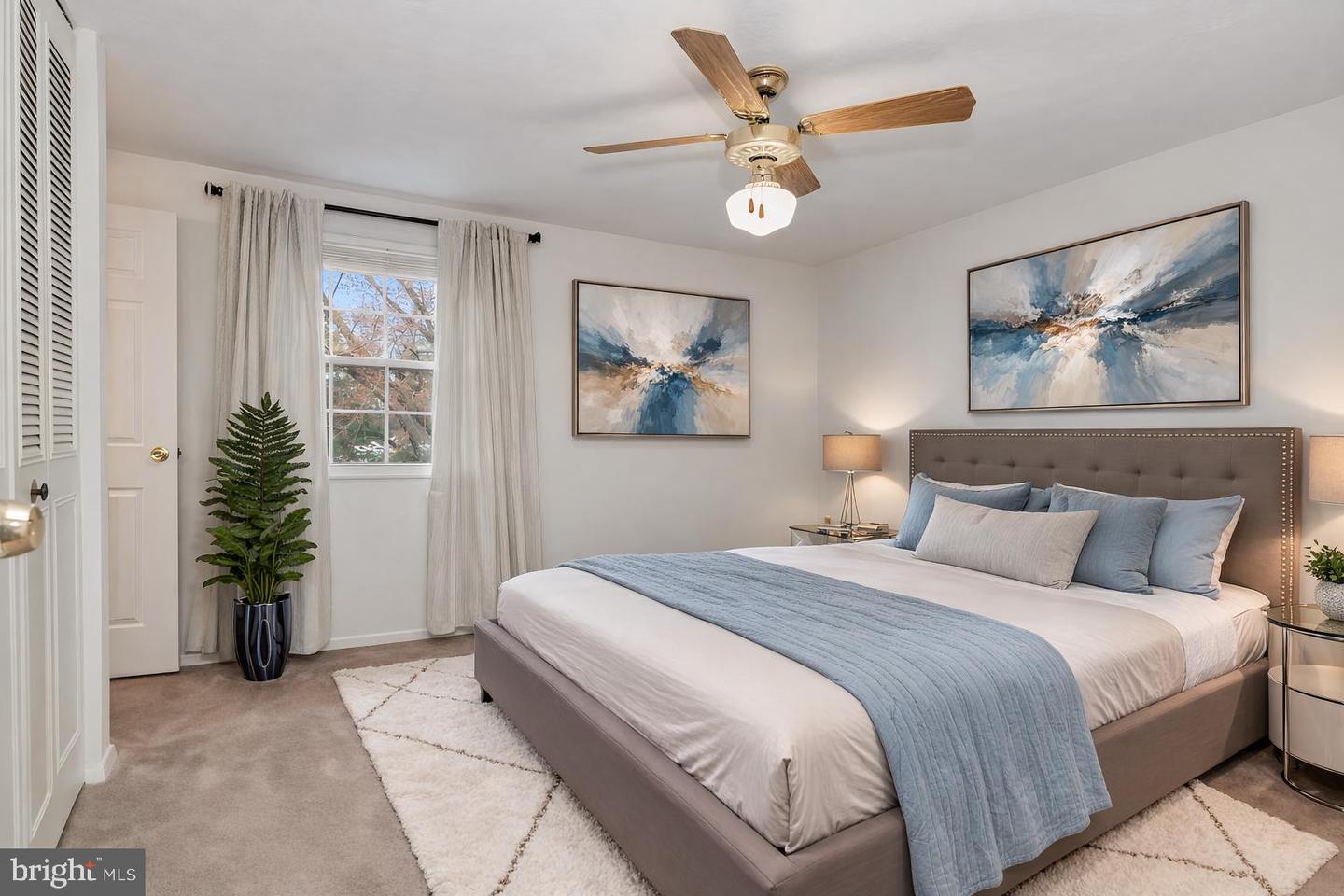 2806 LOGWAY RD, VIENNA, Virginia 22181, 4 Bedrooms Bedrooms, 12 Rooms Rooms,3 BathroomsBathrooms,Residential,For sale,2806 LOGWAY RD,VAFX2294046 MLS # VAFX2294046