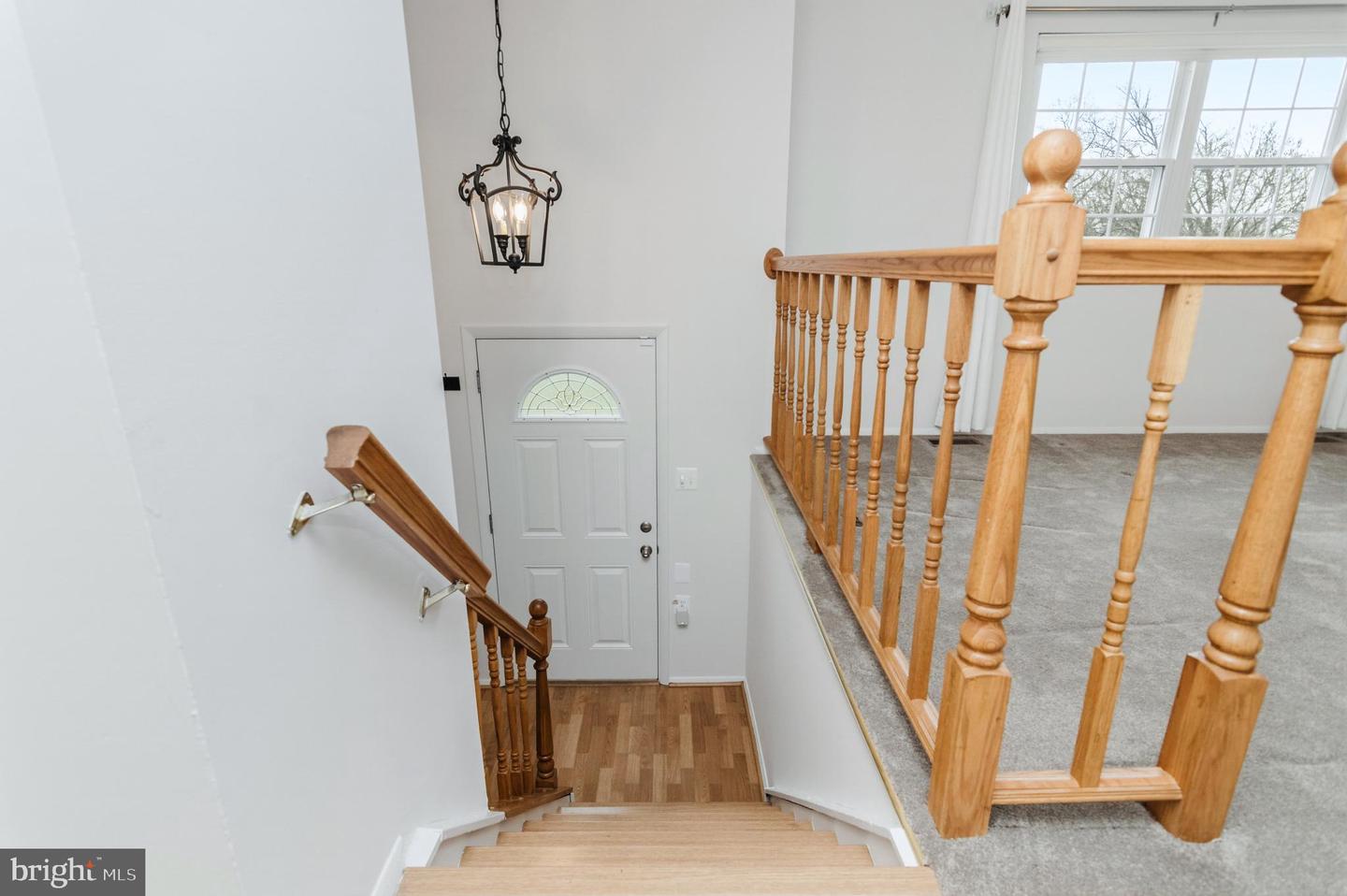 2806 LOGWAY RD, VIENNA, Virginia 22181, 4 Bedrooms Bedrooms, 12 Rooms Rooms,3 BathroomsBathrooms,Residential,For sale,2806 LOGWAY RD,VAFX2294046 MLS # VAFX2294046