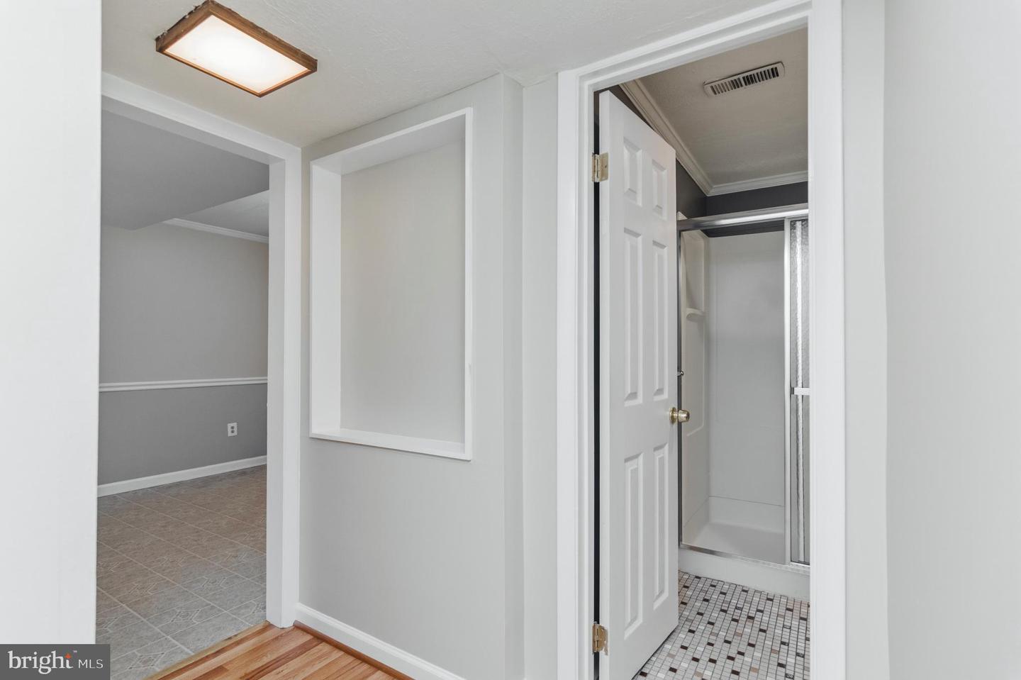 2806 LOGWAY RD, VIENNA, Virginia 22181, 4 Bedrooms Bedrooms, 12 Rooms Rooms,3 BathroomsBathrooms,Residential,For sale,2806 LOGWAY RD,VAFX2294046 MLS # VAFX2294046